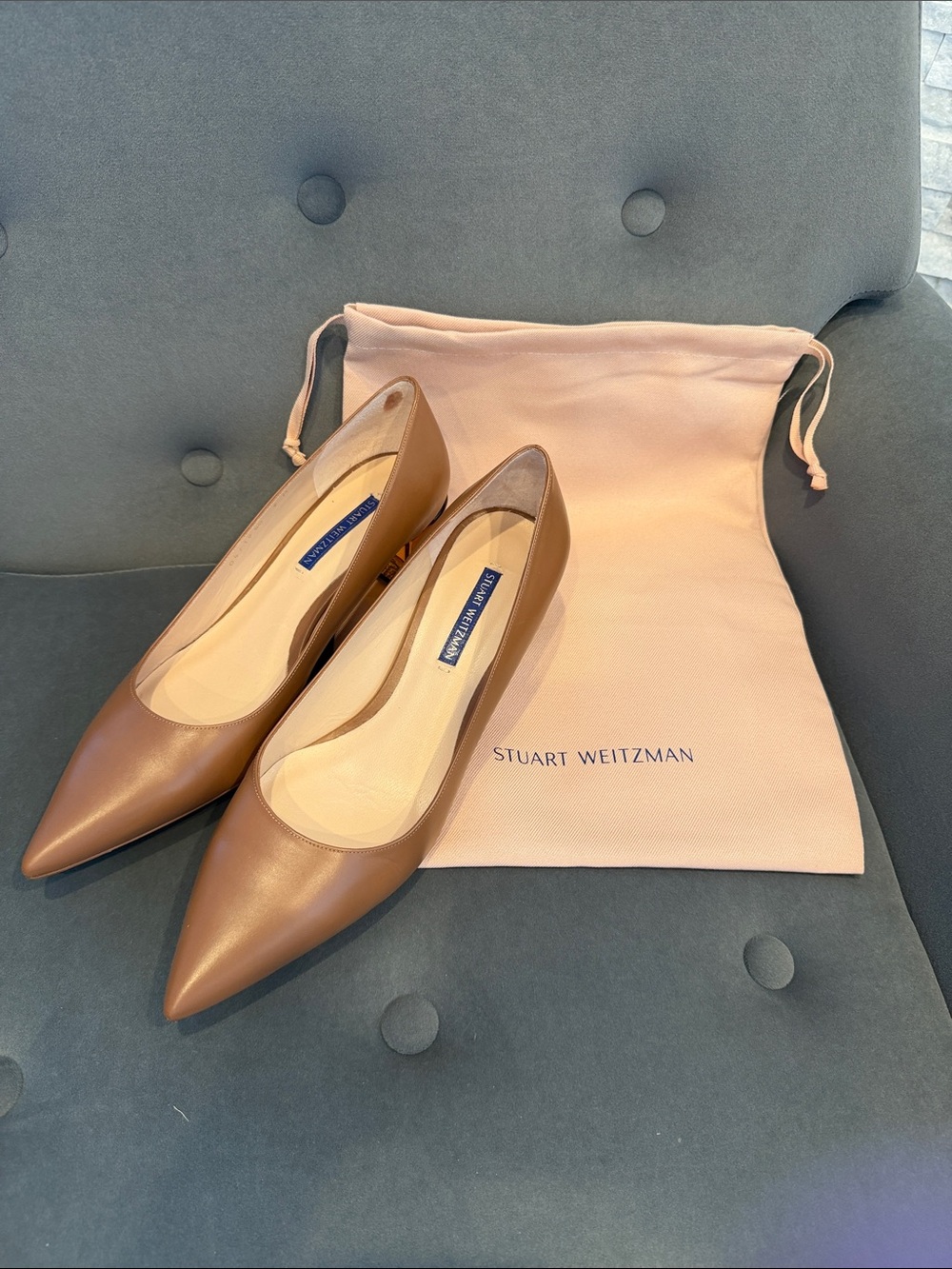 Stuart Weitzman Tan Leather Pointed-Toe Pumps - Picture 5 of 5
